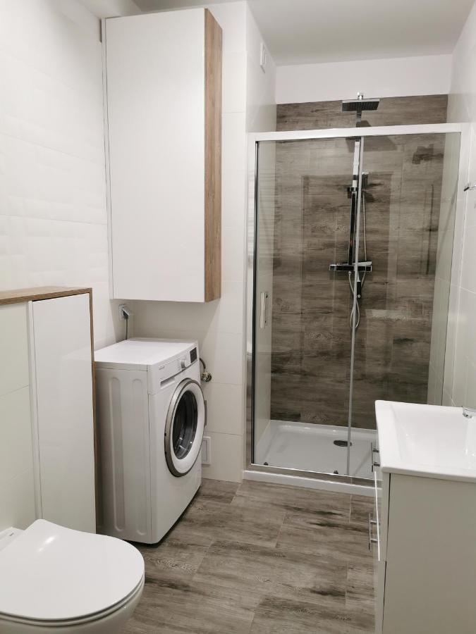 Apartament Turkus Na Rezydencji 尤斯托尼莫斯基 外观 照片