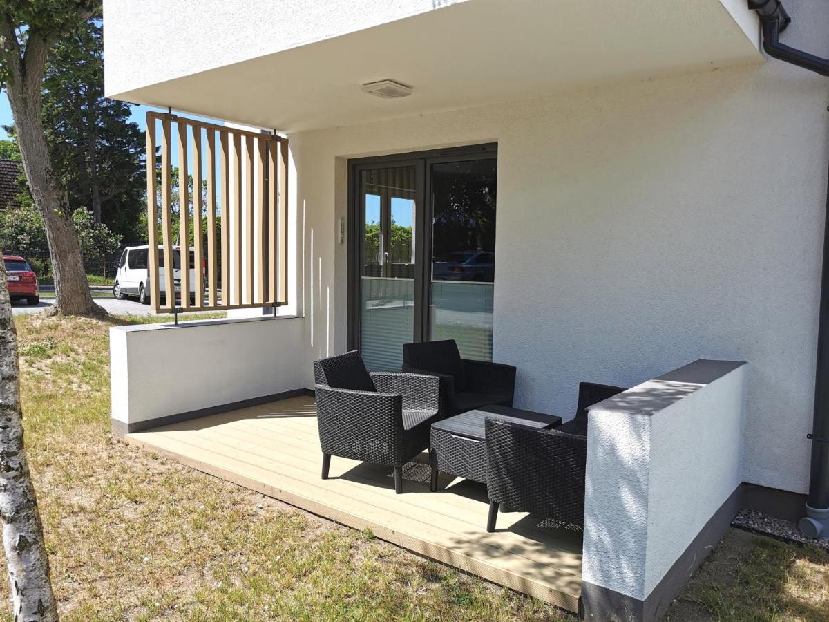 Apartament Turkus Na Rezydencji 尤斯托尼莫斯基 外观 照片