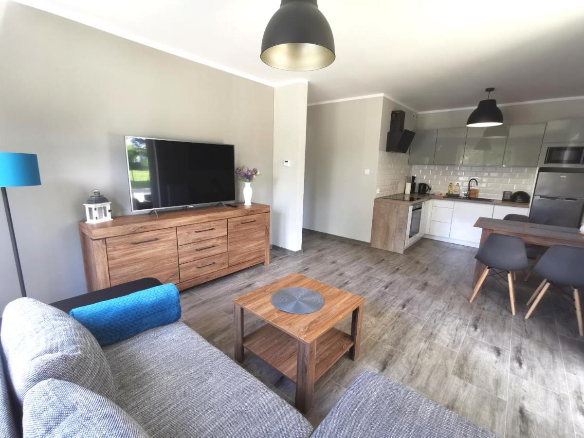 Apartament Turkus Na Rezydencji 尤斯托尼莫斯基 外观 照片