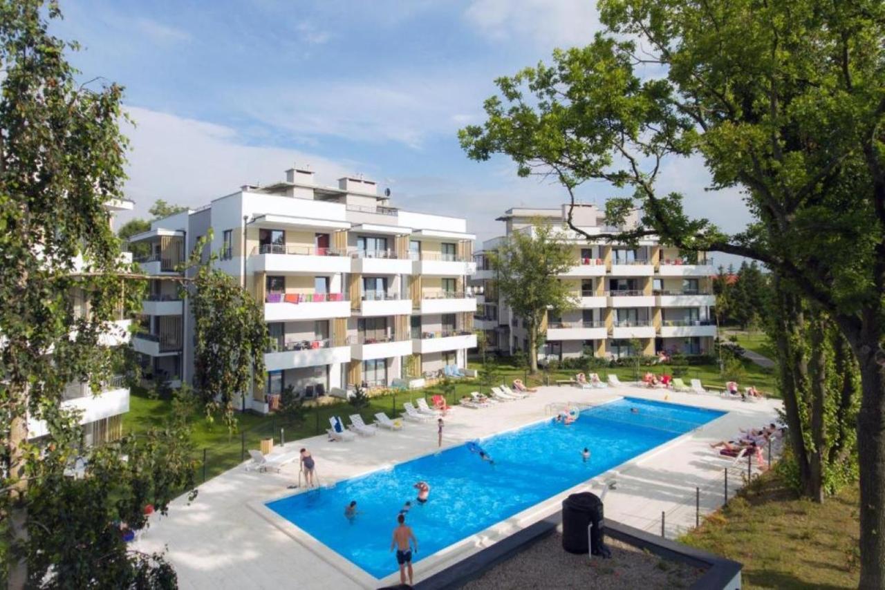 Apartament Turkus Na Rezydencji 尤斯托尼莫斯基 外观 照片
